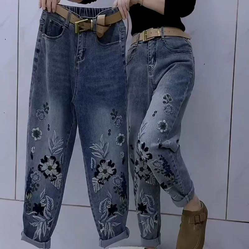 

Модные весенне-осенние джинсовые шаровары с вышивкой, новинка 2026, женские свободные повседневные универсальные джинсы, женские брюки