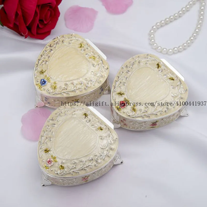 

Creative And Cute Light Luxury Style Simple And Elegant Jewelry Box Earrings And Stud Earrings Storage Box