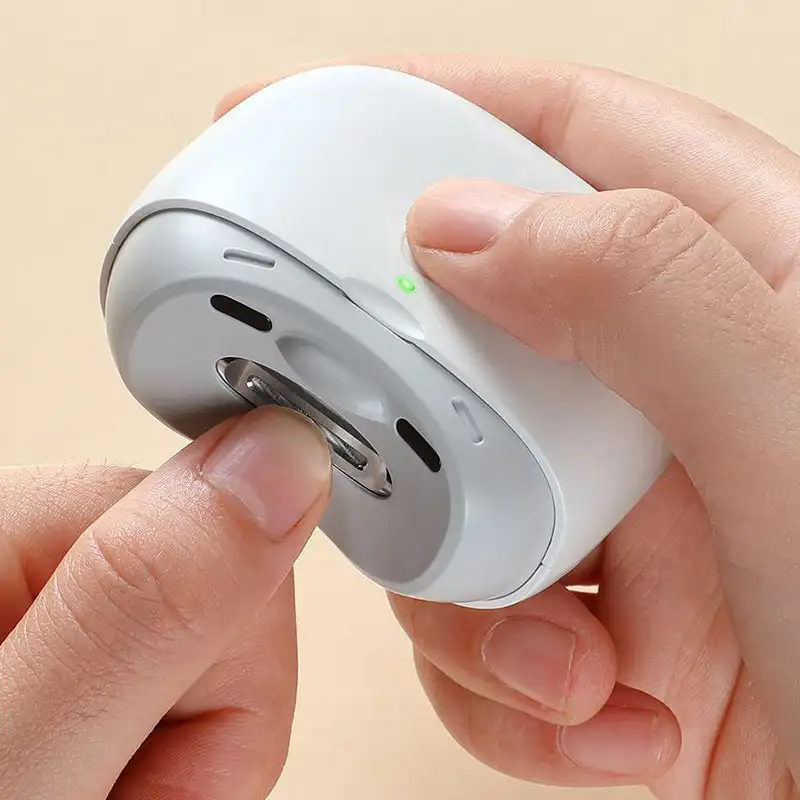 Cortaúñas automático eléctrico con iluminación auxiliar, amoladora de uñas automática para niños y adultos, Mini manicura portátil