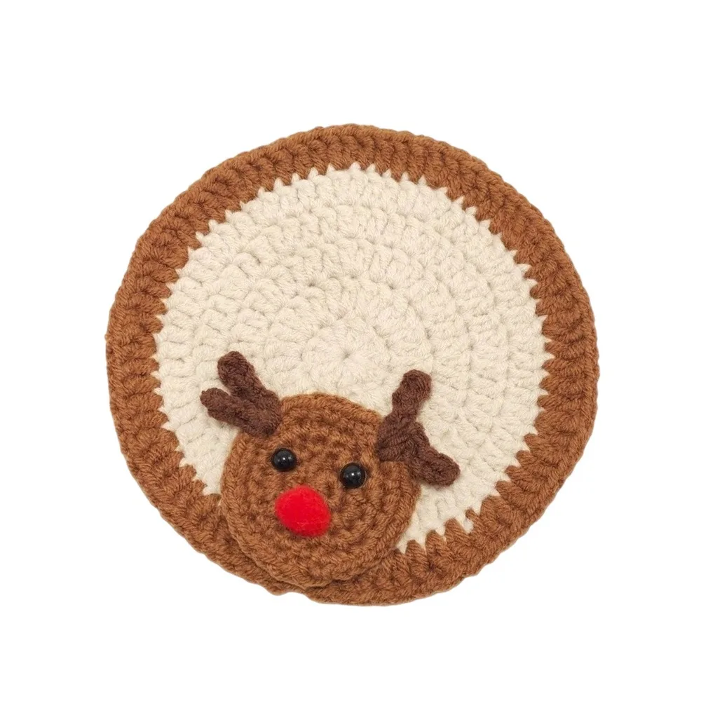 Cute Hand-Knitted Christmas Crochet Coaster Hand Crochet Heat Resistant Mug Pad Gingerbread Man Decor Coaster Home Supplies