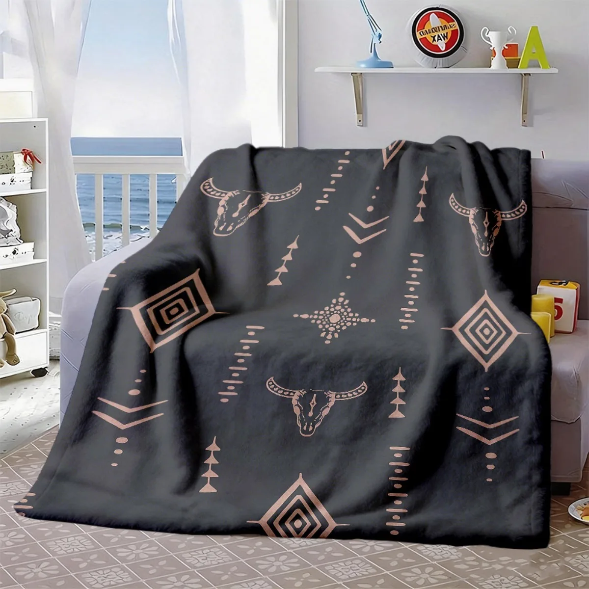 Western Cow Skull Tribal Flannel Throw Blanket, Boho Southwest Geometric Soft Blanket for Couch Bedroom Home Decor Gift Ideas