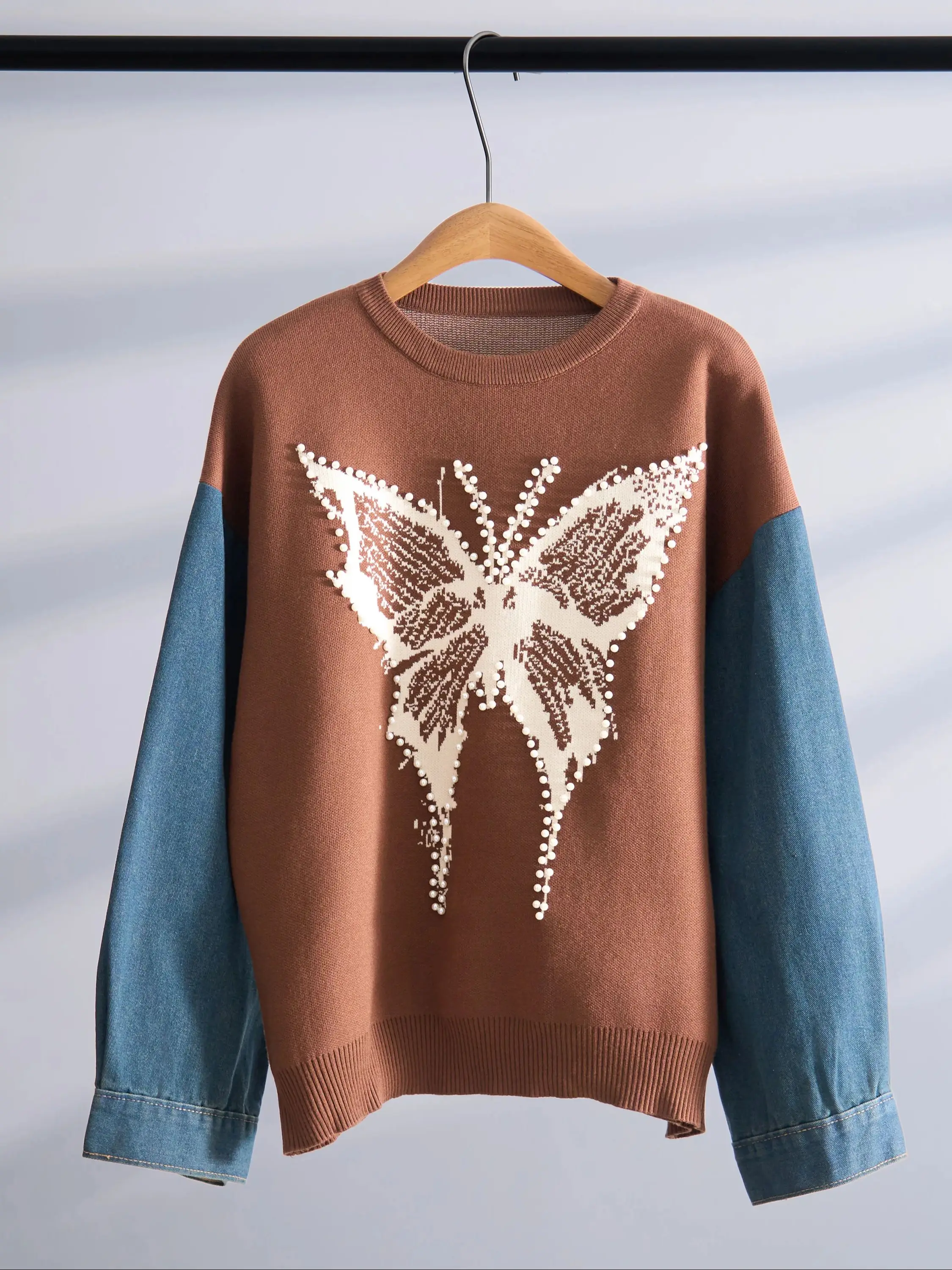 

Korean Fashion Beaded Butterfly Denim Splice Knitted Sweatshirt Pullover Jumper Tops Fall/Winter O-neck Long Sleeve Knit Sweater