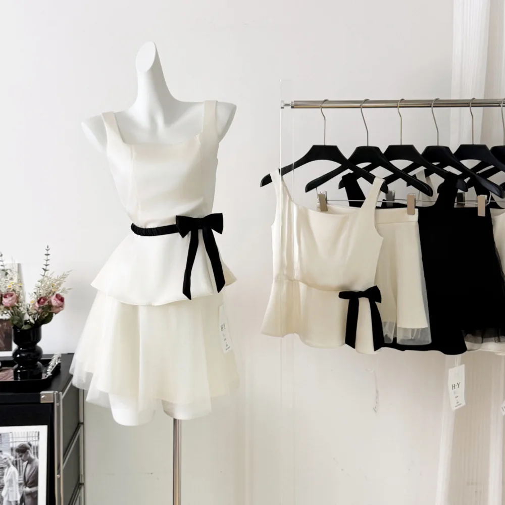 

2025 Summer New Fashion Waist-Cinching Slimming Solid Color Two-piece Set Elegant Bowknot Vest Top + Mini Short Skirt Women Suit