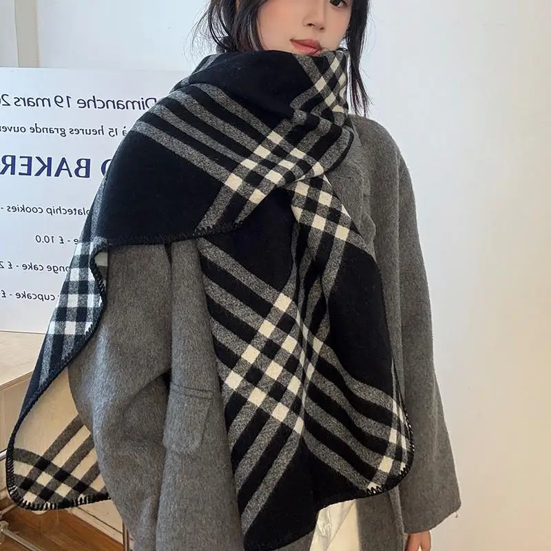 

(JYA2)Retro Plaid Scarf For Women Autumn And Winter Warm Versatile Neck Scarf Double-sided Two-color Large Shawl