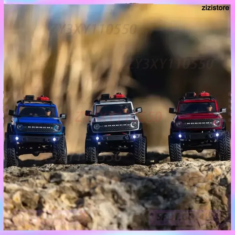 รถบังคับวิทยุ Axial Scx24 ขนาด 1/24 รุ่น Ford Bronco ขับเคลื่อนด้วยไฟฟ้า สำหรับปีนป่ายและขับขี่ออฟโรด  จำลองสมจริง ของเล่นรถบังคับสำหรับผู้ใหญ่