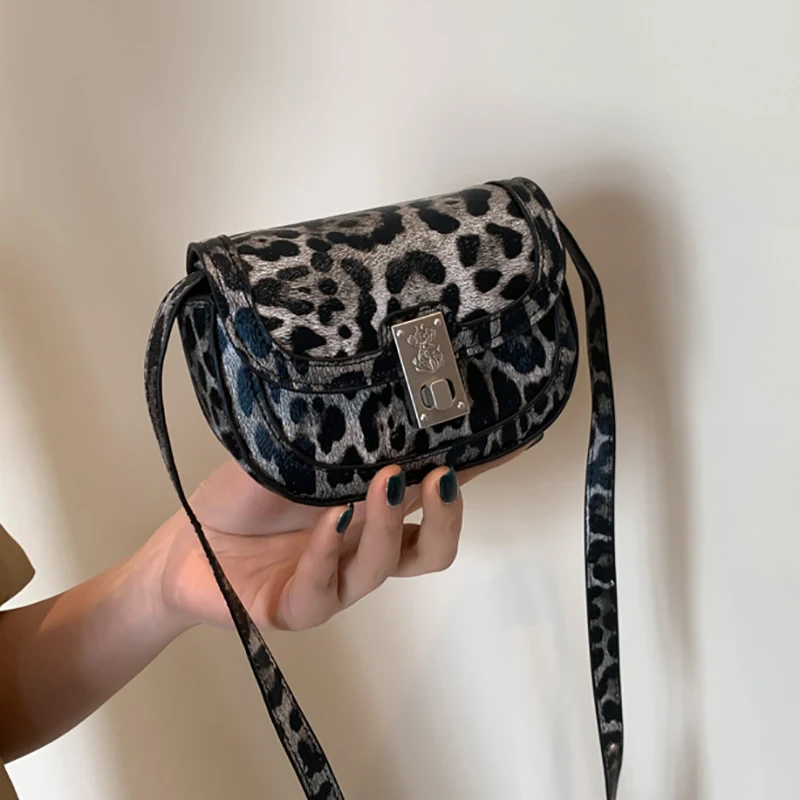 Leopard Print Bag Female Crossbody Sling Purse Chic Mini Bag PU Leather Shoulder Strap Wallet Sac De Luxe Femme Stylish Handbag