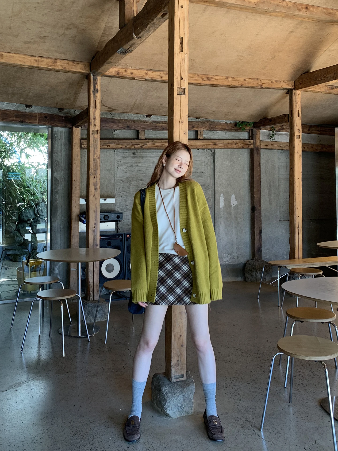 

Уникальный вязаный кардиган, женская одежда ранней осени Aosphere, длинный свитер свободного покроя с v-образным вырезом, корейский свитер, джет