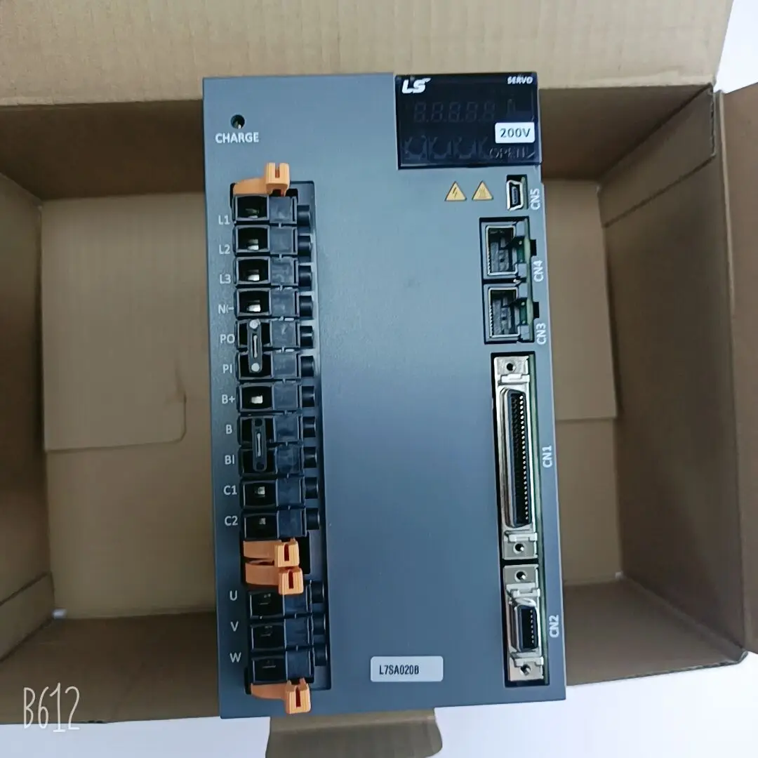 

LS electric XDL-L7PA001UE XDL-L7PA008UE XDL-L7PA020UE Genuine Original Manufacturer Servo Drive