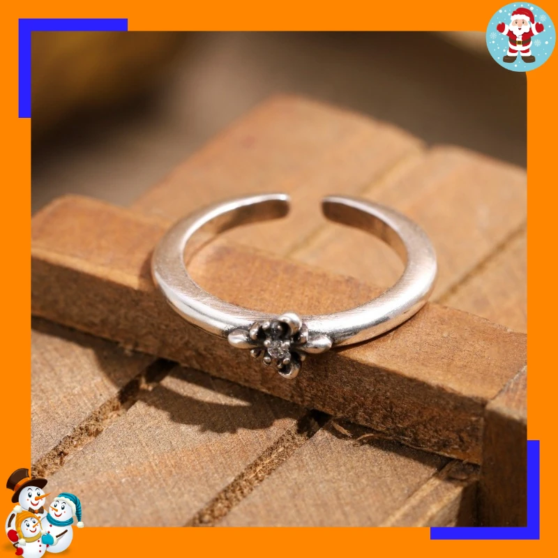 Simple Temperament Light Luxury High Sense White Zircon Flower Metal Earrings Niche Design Commuter Versatile Ring