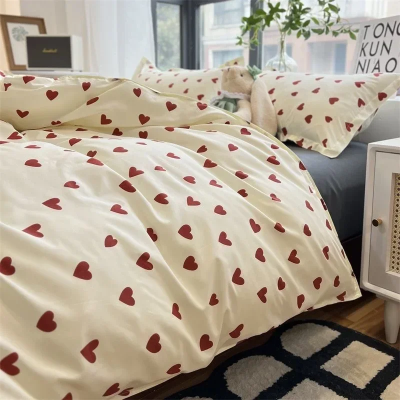 4pcs Korean Style Bedding Sets Heart Print Kid Adult Twin Full Queen Size Bed Flat Sheet Linen Duvet Cover Set Pillowcase Home T