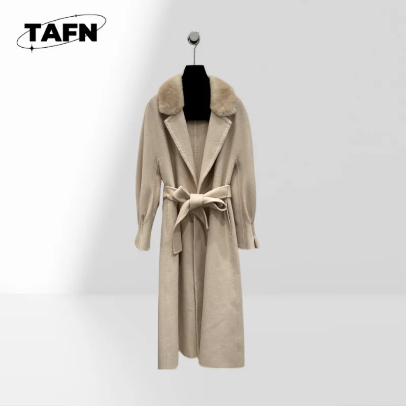 Cappotto autunnale versatile con dettagli bottoni Giacca palangari da donna con vita regolabile Cappotto primaverile solido per donna AJ1502