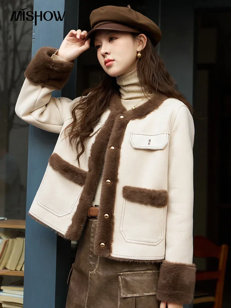 MISHOW Women\'s Lamb Wool Coat 2024 Winter Vintage Loose Lambswool Crew Neck Fur Integrated Jackets Female Outwears MXC57W0223