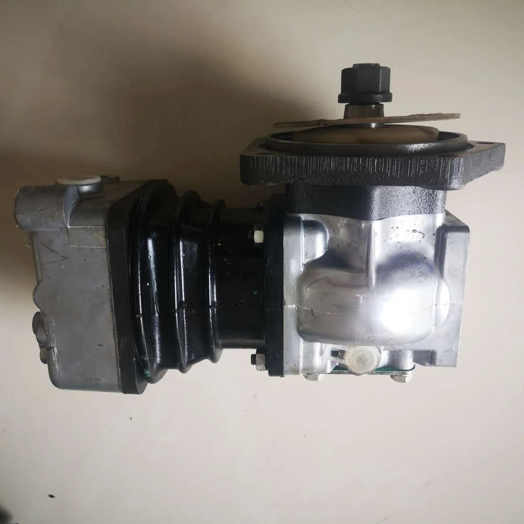 Applicable to Volvo OLVO D12C TWD1240 1241 air pump 20429341