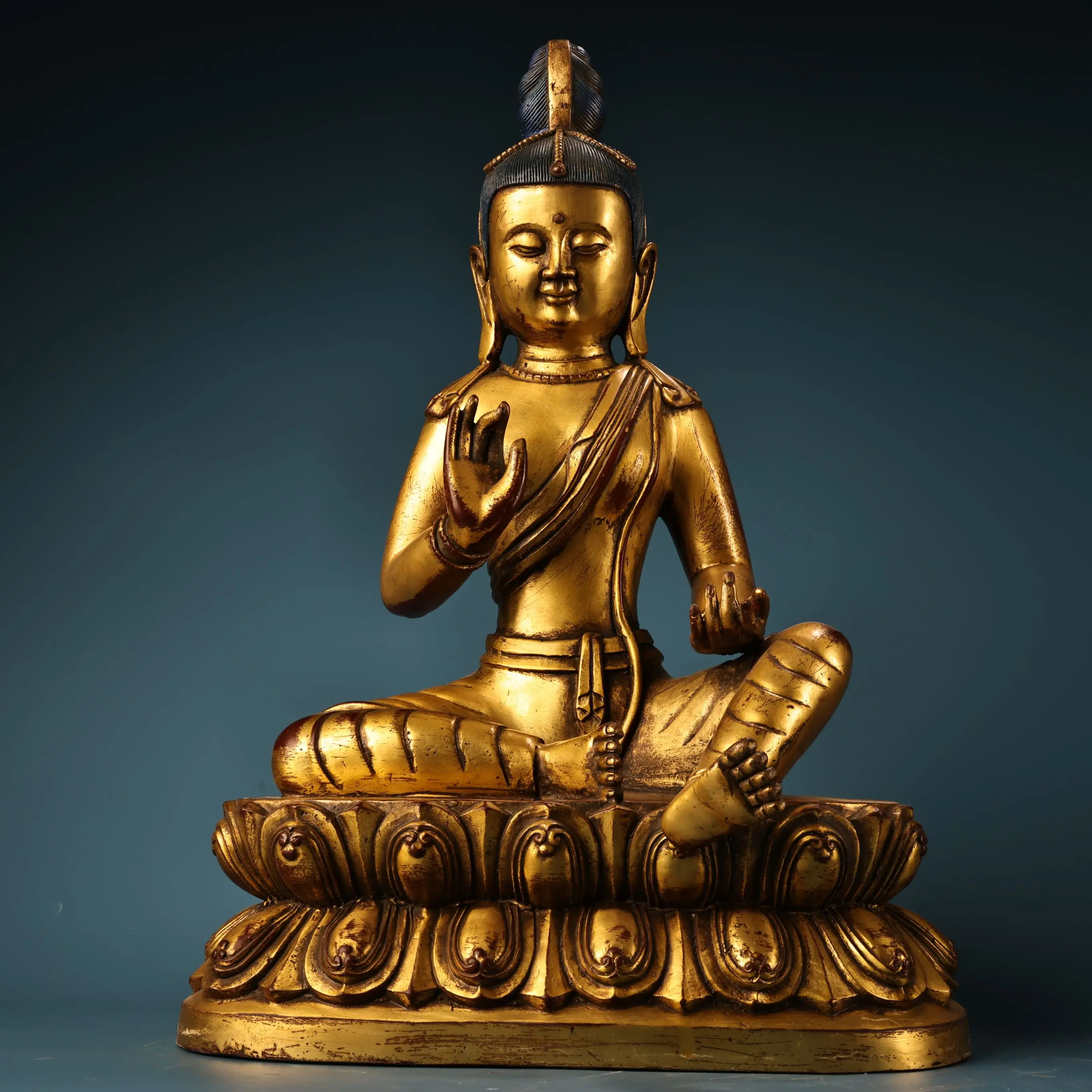 

19"Tibetan Temple Collection Old Purple Bronze Gilded High Relief Tara Guanyin Sitting Buddha Lotus Terrace Worship Hall