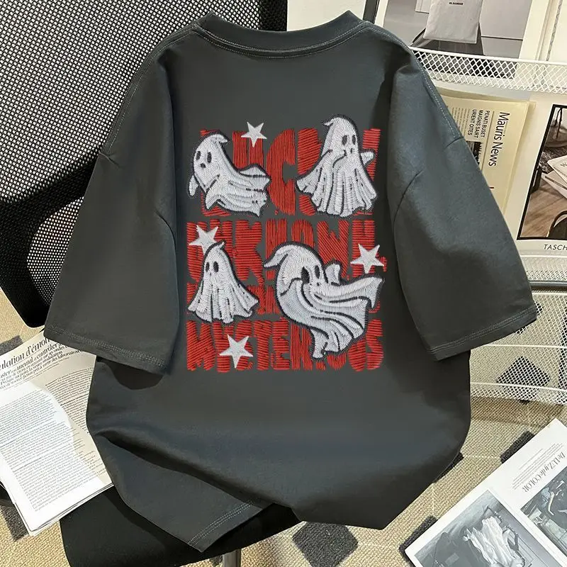 Camiseta pesada con estampado de fantasma lindo para mujer en verano Top suelto informal versátil de manga corta
