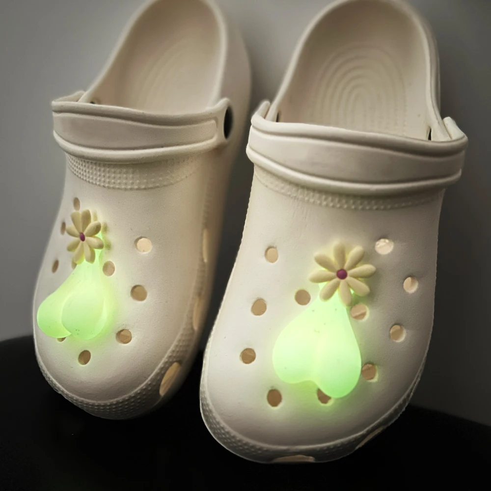 2pcs Funny Parody Testis Shoe Charms Fluorescence PVC Pendant Spoof Shoe Buckle Sandal Shoes Ornaments Gifts for Friends