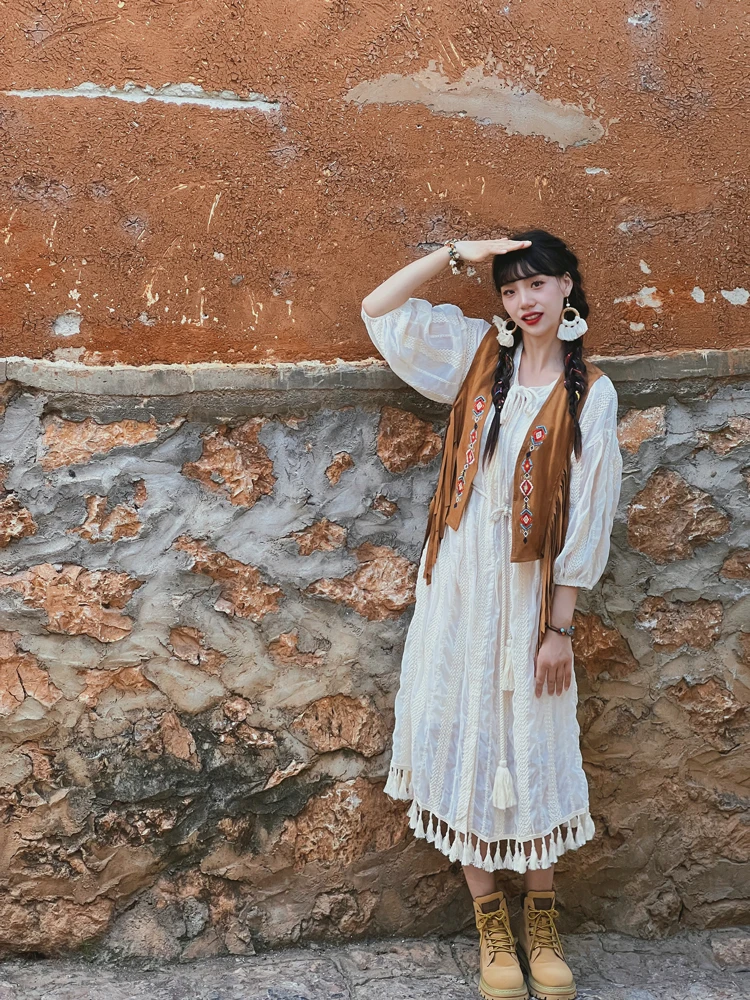 레트로 스웨이드 조끼 여성용 자수 및 태슬 스커트 아우터웨어 버튼 없는 봄 시즌 다용도 민족 스타일