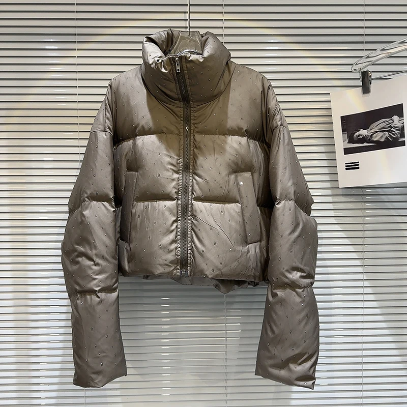 حار الماس الأزياء الدافئة أسفل سترة المرأة 2025 شتاء جديد المتخصصة تصميم شخصية عارضة الوقوف طوق أسفل سترة #3