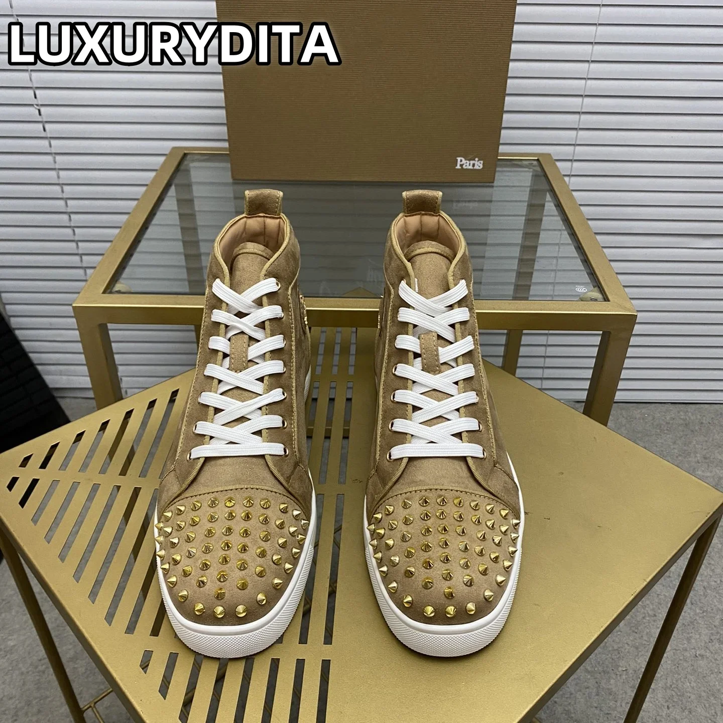 

Top Quality Womens Trendy Casual Tennis Shoes Luxury Mens Real Leather Sneakers 35-48 Designr Rivet Red Sole Lovers Shoes M0078