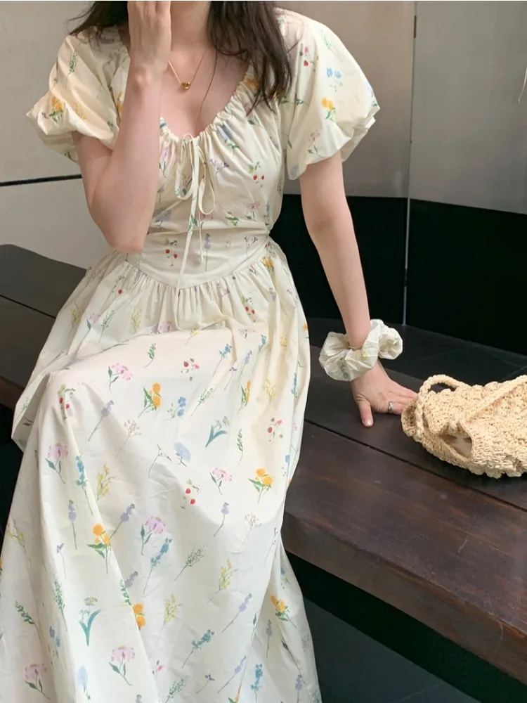 Vintage V-hals Bladerdeeg Mouw Lange Gebloemde Jurk Vrouwen Zomer Trekkoord Kraag Slanke Taille A-lijn Midi Zonnejurk Vrouwelijke 2025