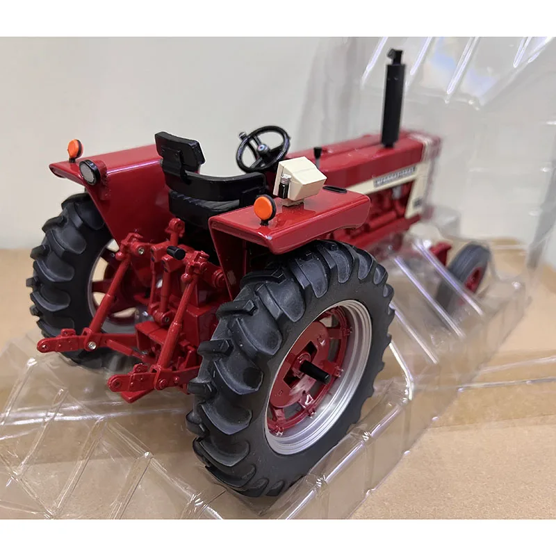 ERTL Diecast 1:16 Scale Hydro 70 Tractor Red Alloy Agricultural Machinery Model 16231A Collection Souvenir Display Holiday Gift