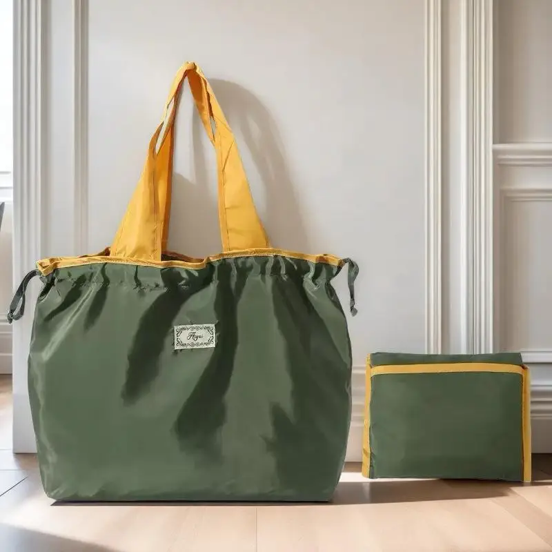 nova-bolsa-de-compras-com-padrao-de-nuvem-grande-capacidade-com-cordao-bolsa-de-ombro-Unico-bolsa-de-lona-artistica-versatil-para-viagens