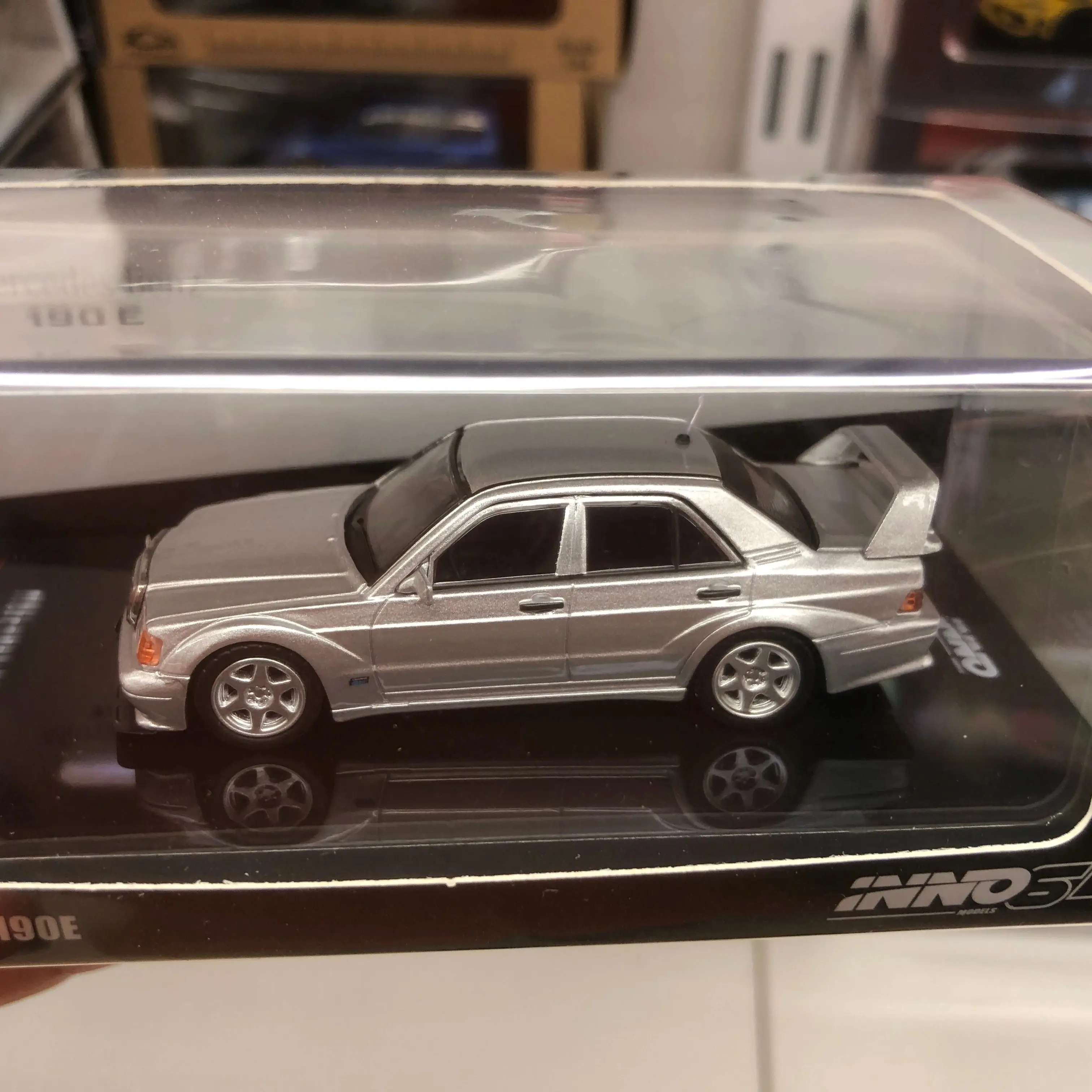 Inno 1/64 MB 190E Silver Diecast Model Car Alloy