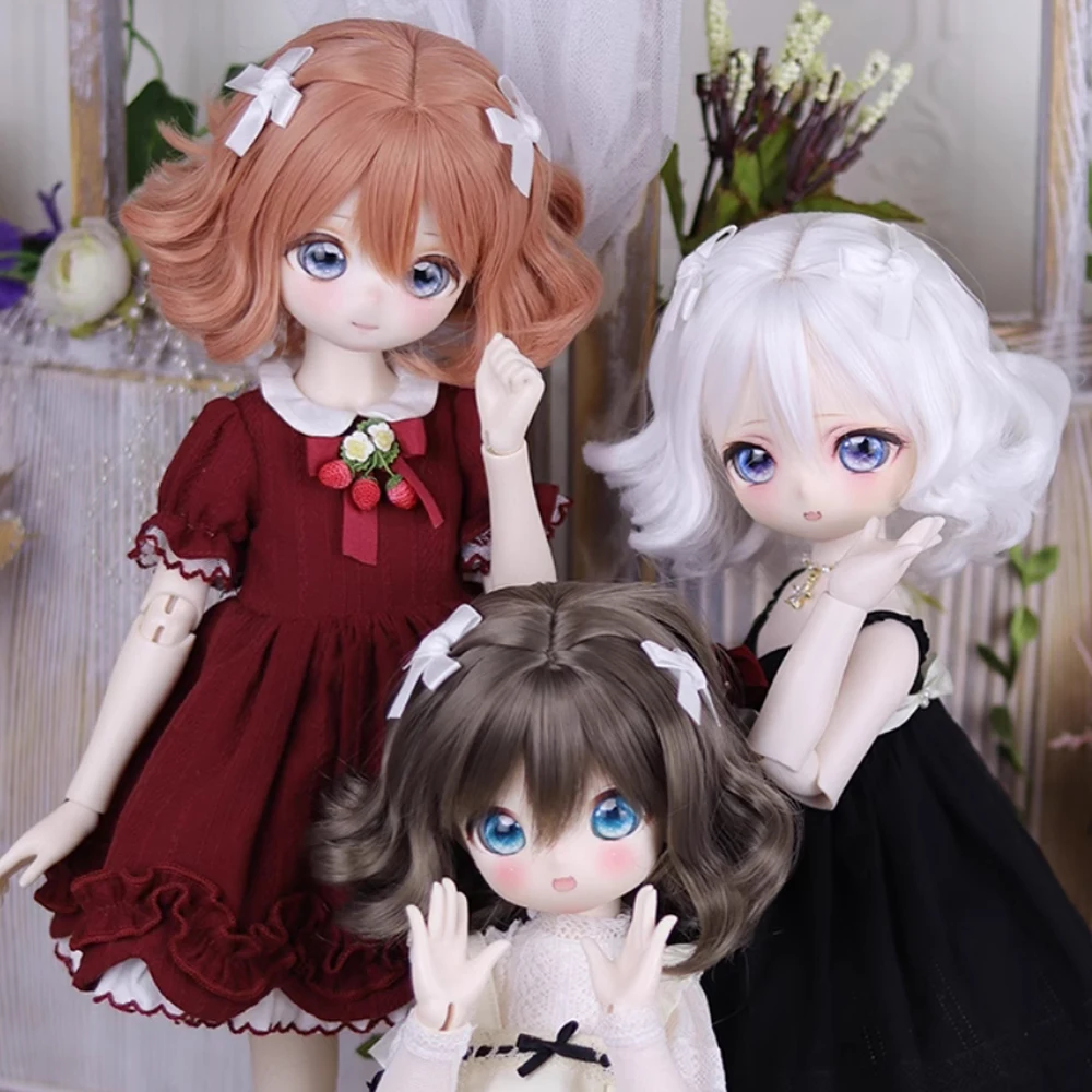 D09-P373-1 Children Handmatoy BJD DD SD MSD 1/3 MDD Doll Wig Blue Black Bow Slightly Curled Up Short Hair 1Pcs
