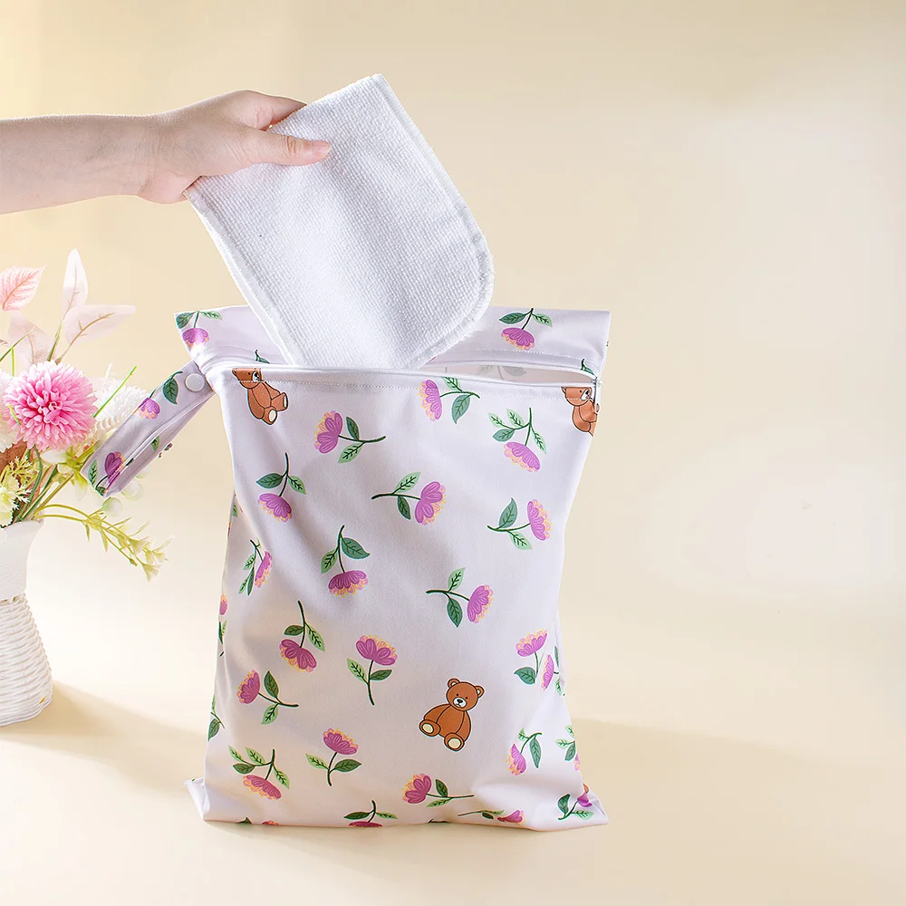 1PC Waterproof Storage Bag Cute Cartoon Print Diaper Bags Portable Wet Bag Breast Pump Parts Beach Pool Gym Stroller Women Gift