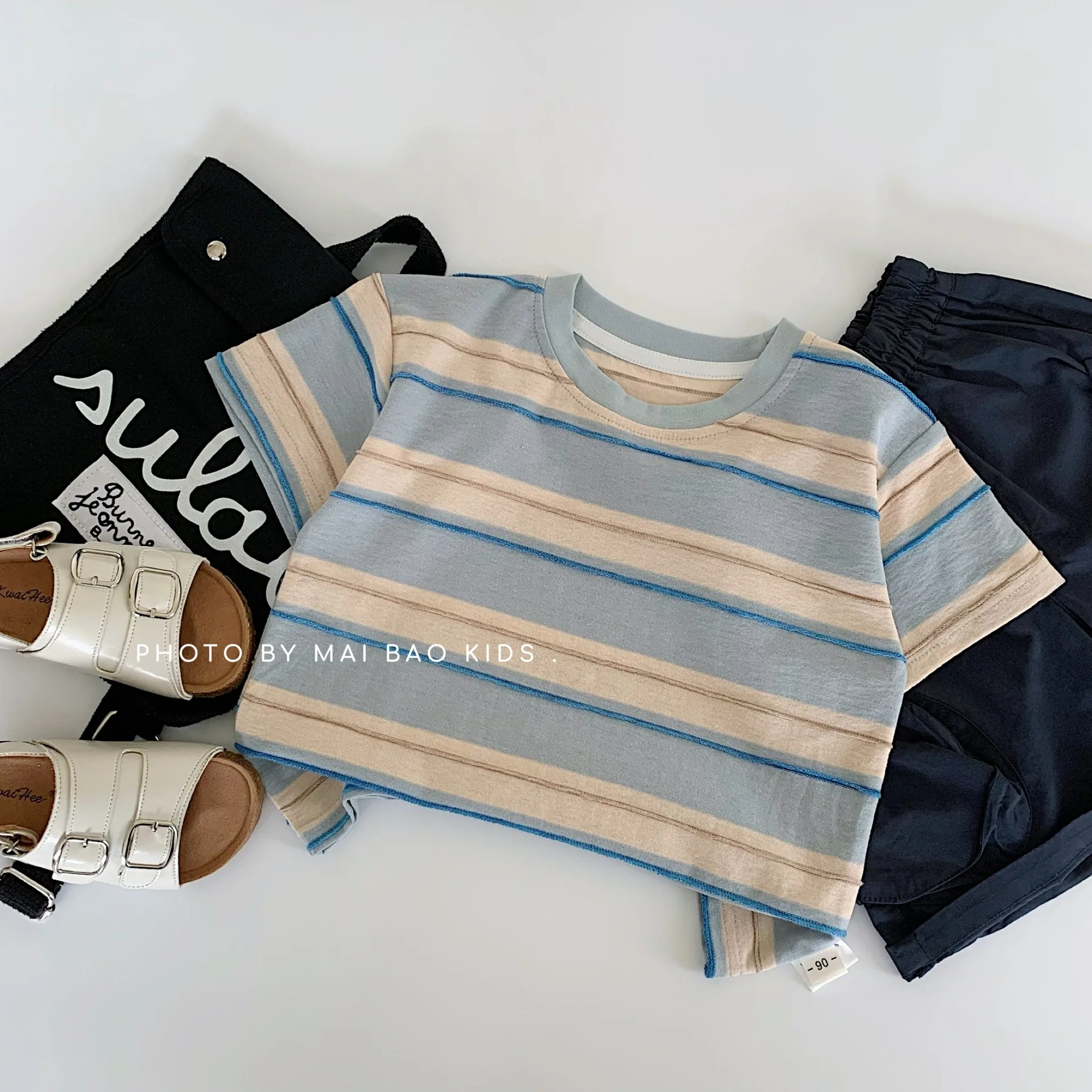 

Children Clothing Summer Fashion Casual Short Sleeved 2025 New Korean Style Boys Striped Round Neck Loose Comfortable T Shirt