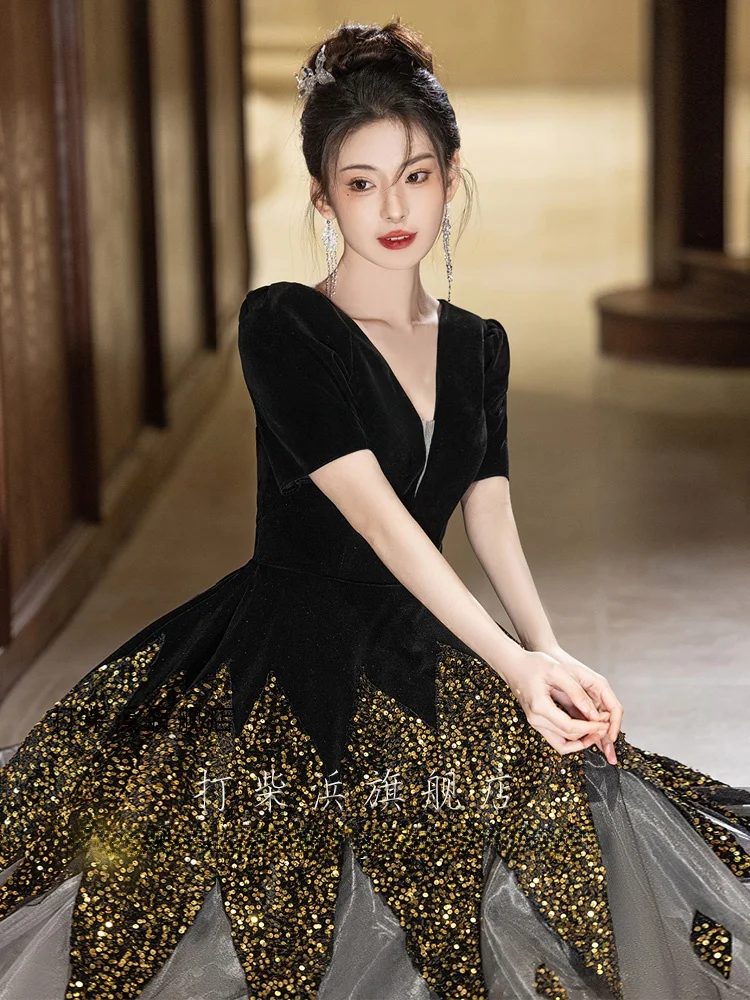 

Ele Bla V-Ne Evening Gown for Women High-End Luxury Performance Solo ow Host Outfit Ball Gown Sle Sequin Detail