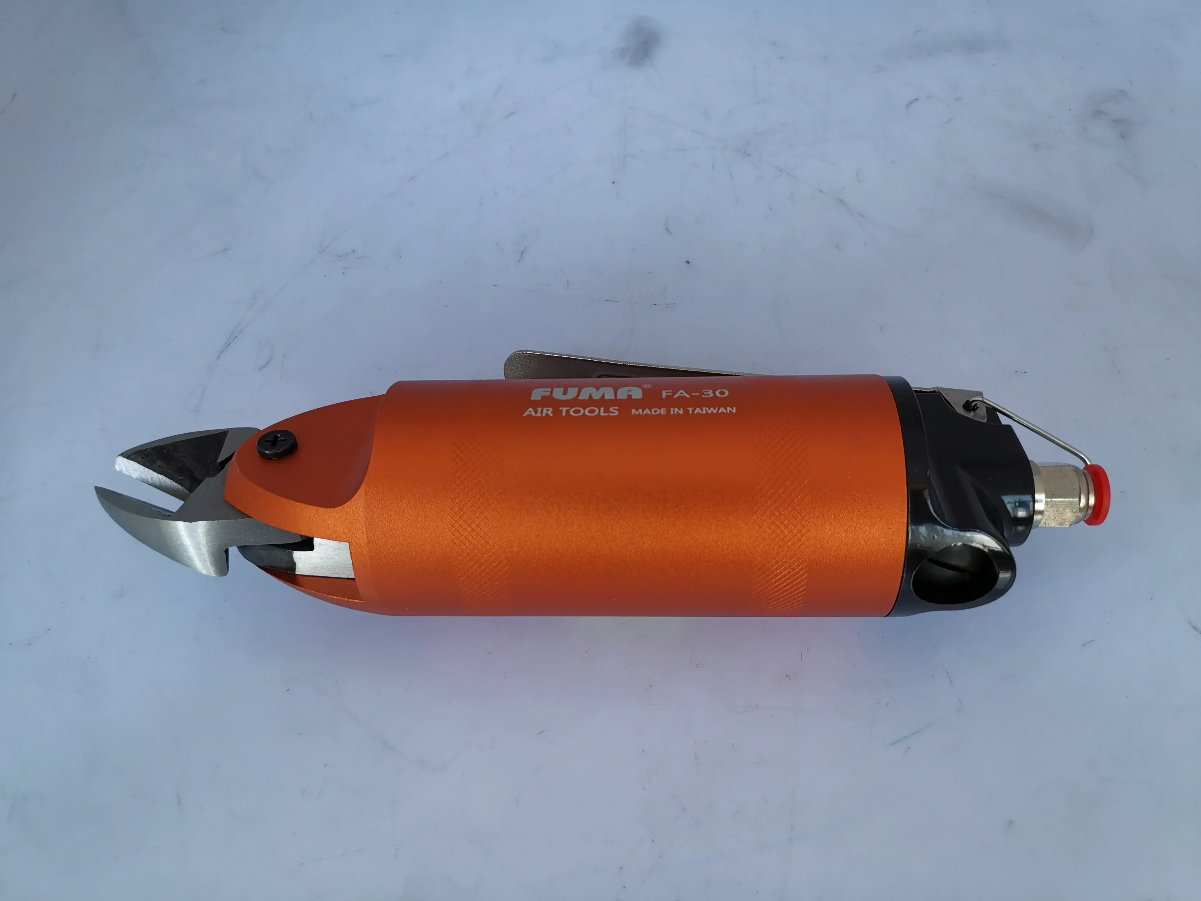 

FUMA Taiwan imported pneumatic scissors FA- 30 pneumatic cutting pliers oblique pneumatic shears (including S7P cutter head)