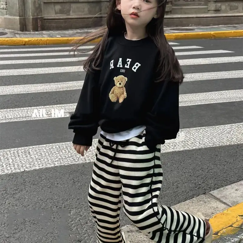 Autumn Children\'s Sets 2024 Korean Children\'s Wear Cute Bear Pullover Sweater Striped Pants Two Piece Set Kids Clothes Set