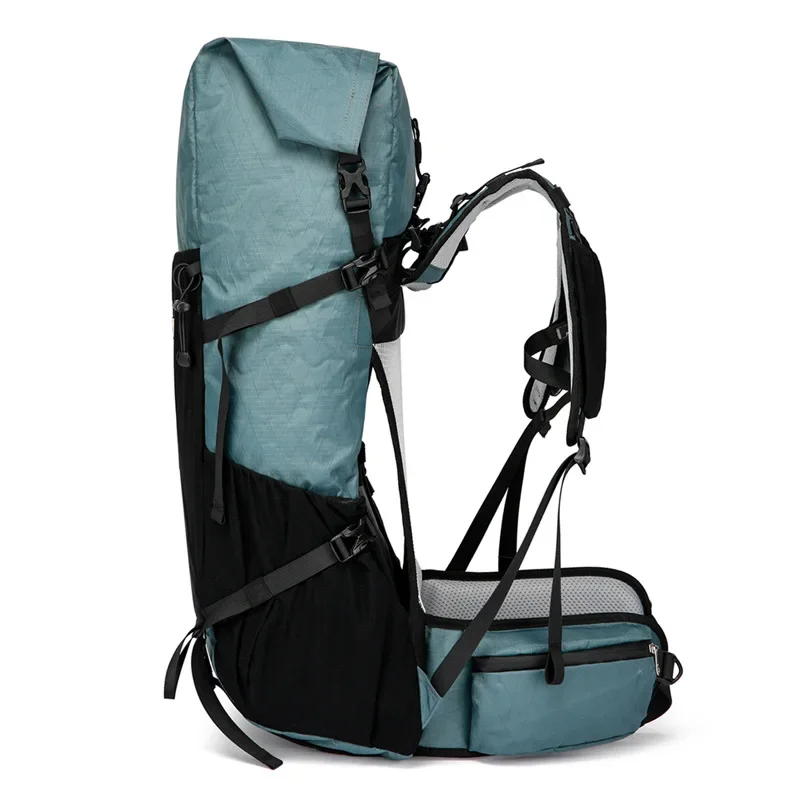 Unisex  New Large Capacity Waterproof Outdoor Backpack - Ideal for Hiking, Camping & Climbing