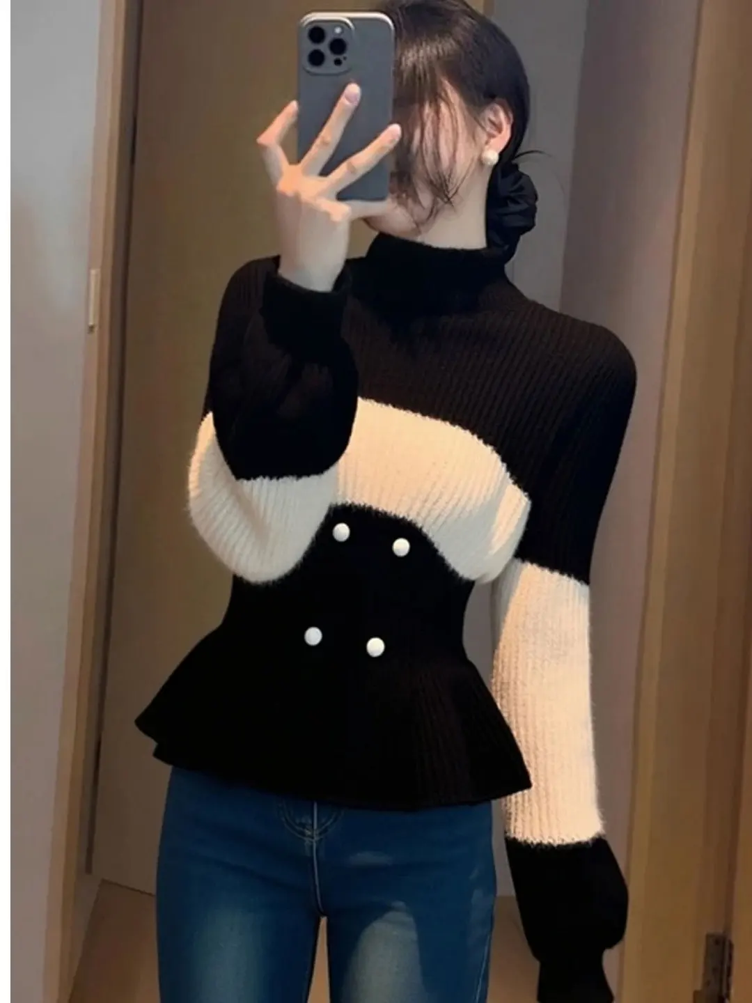 

Stylish Color Block Half High Neck Knitwear Women's Style 2025 New Autumn Winter Slimming Inner Wear Base Layer Sweater