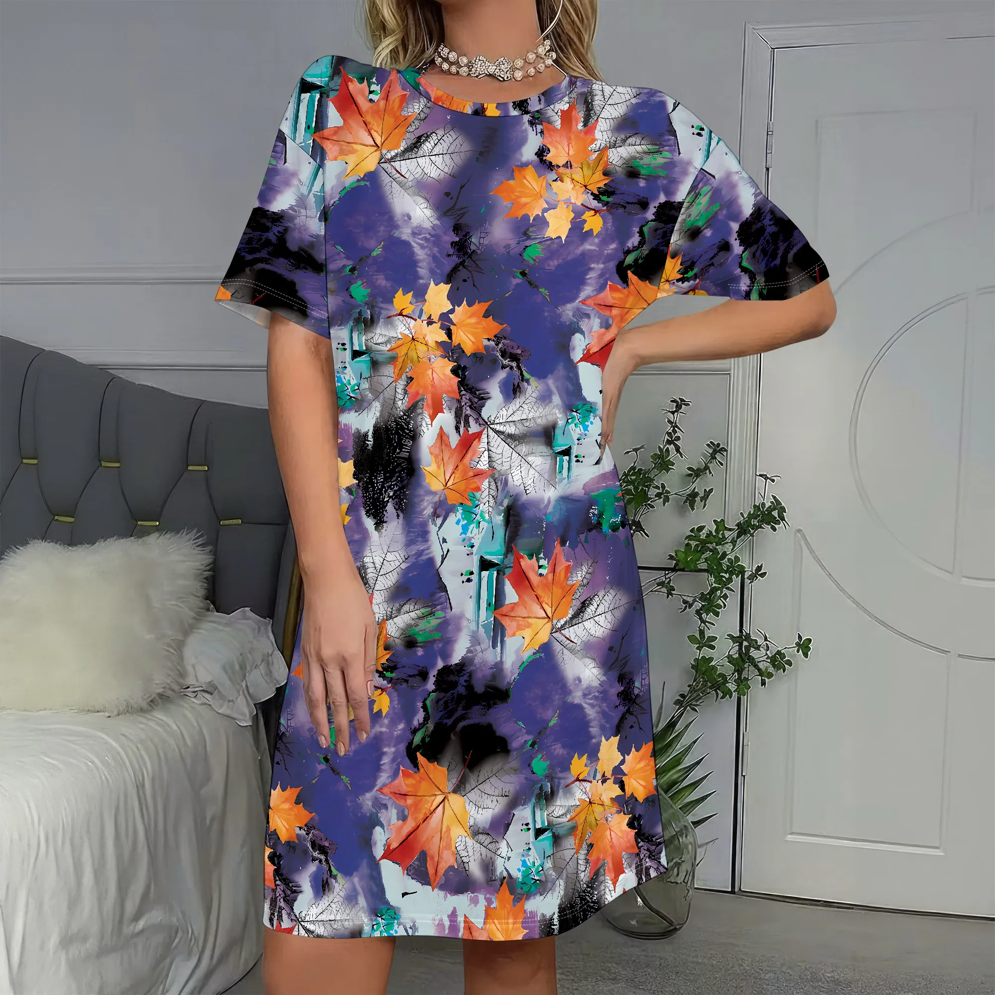 

Abstract Maple Leaf Print, Short Sleeve Dress, Loose Fit Shift Dress, Casual Summer Wear, Beach Holiday Outfit, S-2XL