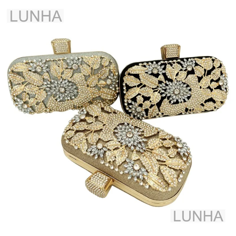 

Women Diamond Evening Handbag for Wedding Golden Clutch Purse Chain Shoulder Bag Small Party Handbag With Metal Handle