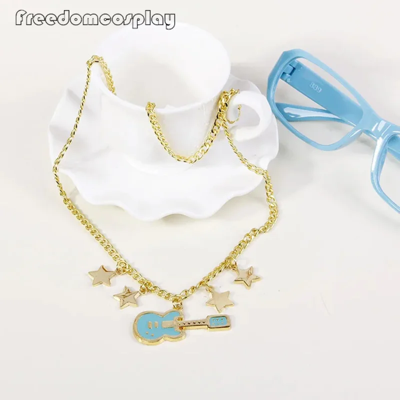 Collar cosplay Super Sonico con gafas