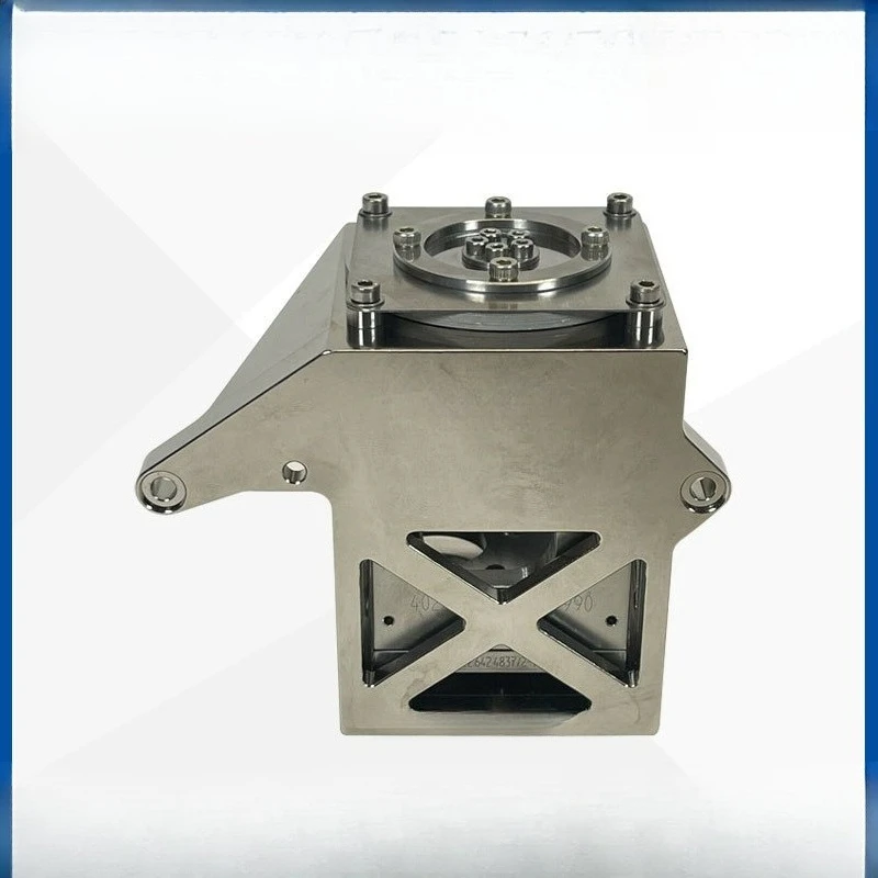 Interrupter, chip multi-model