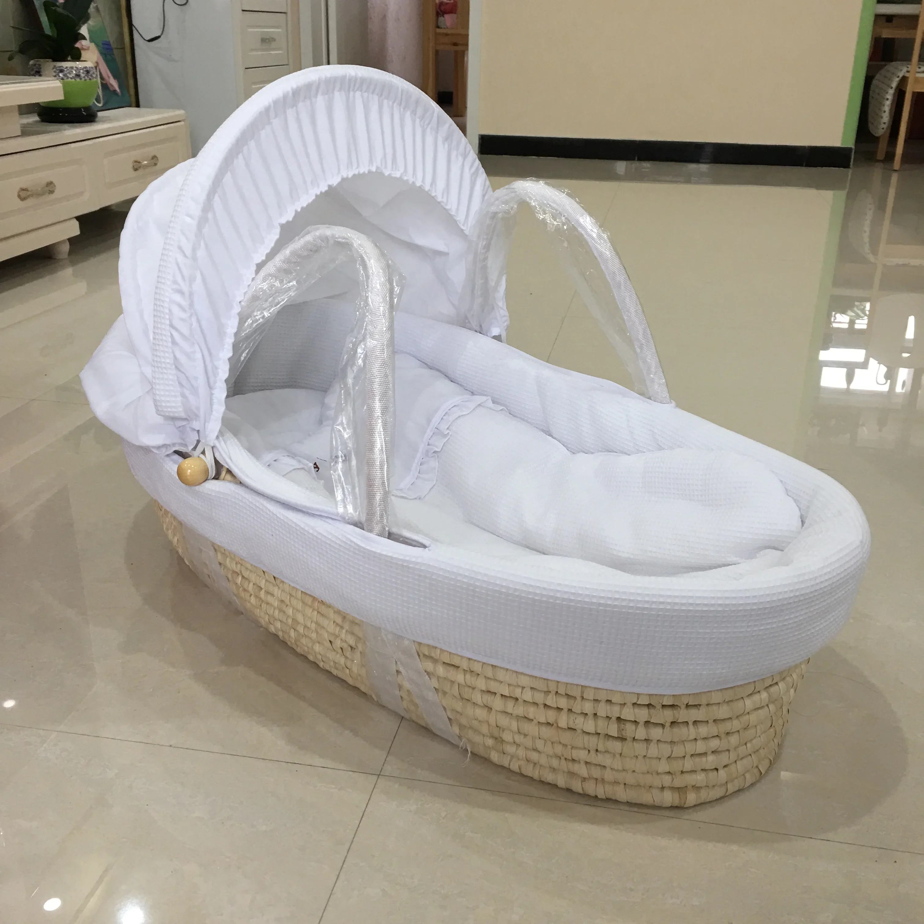 

Baby Sleeping Basket Car Carrying Baby Portable Newborn Basket Hand Basket Sleeping Straw Woven Baby Cradle Bed