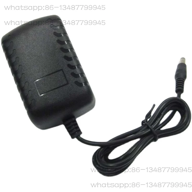 

VS180100CN Пылесос Применимо номинальное напряжение 10,8 В Напряжение зарядки 14,4 В Зарядное устройство