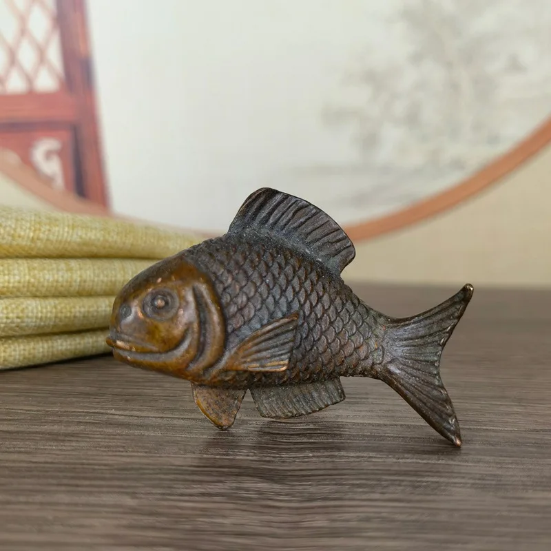 Antique Small Carp Ornaments Alloy Distressed Crafts Small Goldfish Three-Dimensional Animal Study Pen Pavilion Table Decoration