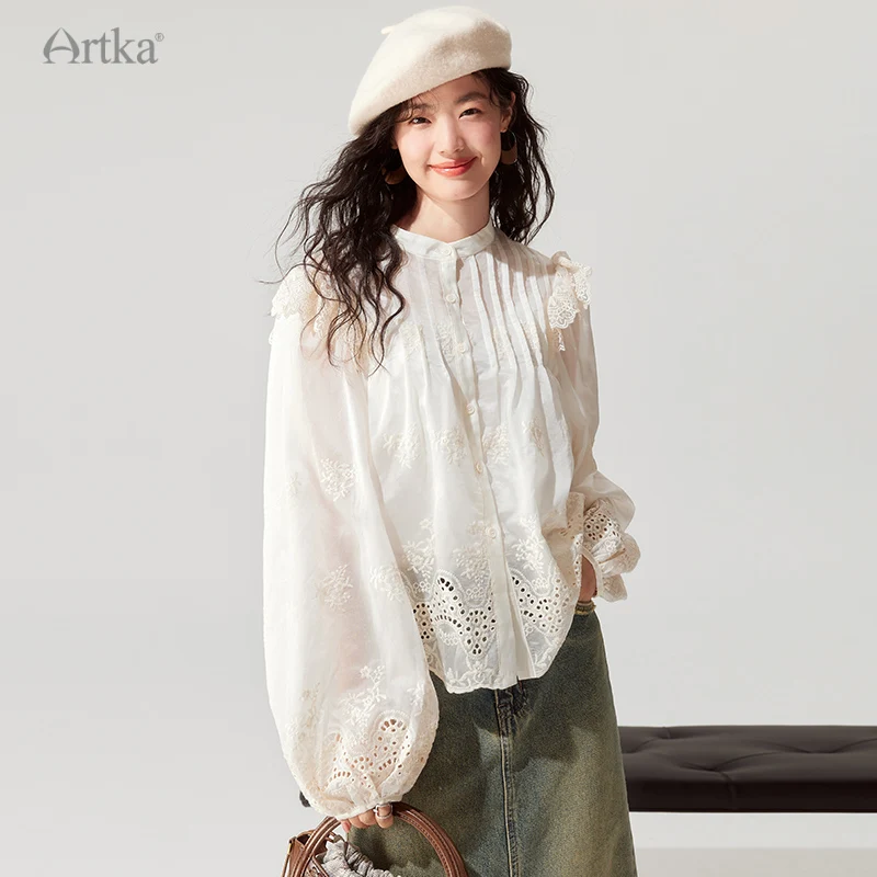 

ARTKA 2023 Early Autumn New Women Blouse French Elegant Lace Embroidery O-Neck Shirt Hollow Out Long Sleeve White Shirt SA92332Q