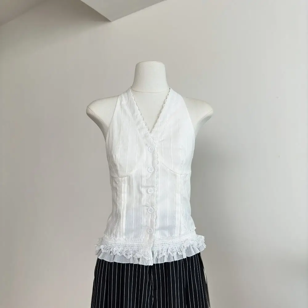 Chic V Neck Lace Halter Crop Top Slim Fit Sleeveless Lace Vest Top Girl Korean Style Sweet Hanging Neck Camisole Summer
