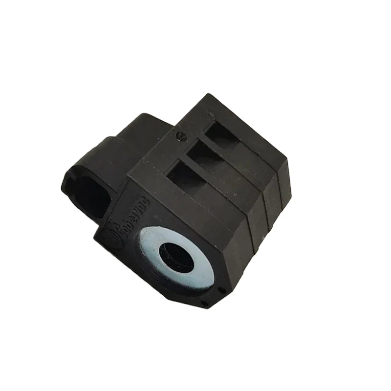 

24V XKBL-00004 Excavator Parts Solenoid Valve Coil XKBL00004 for R110-7 R80-7 R210LC-7 R215LC-7