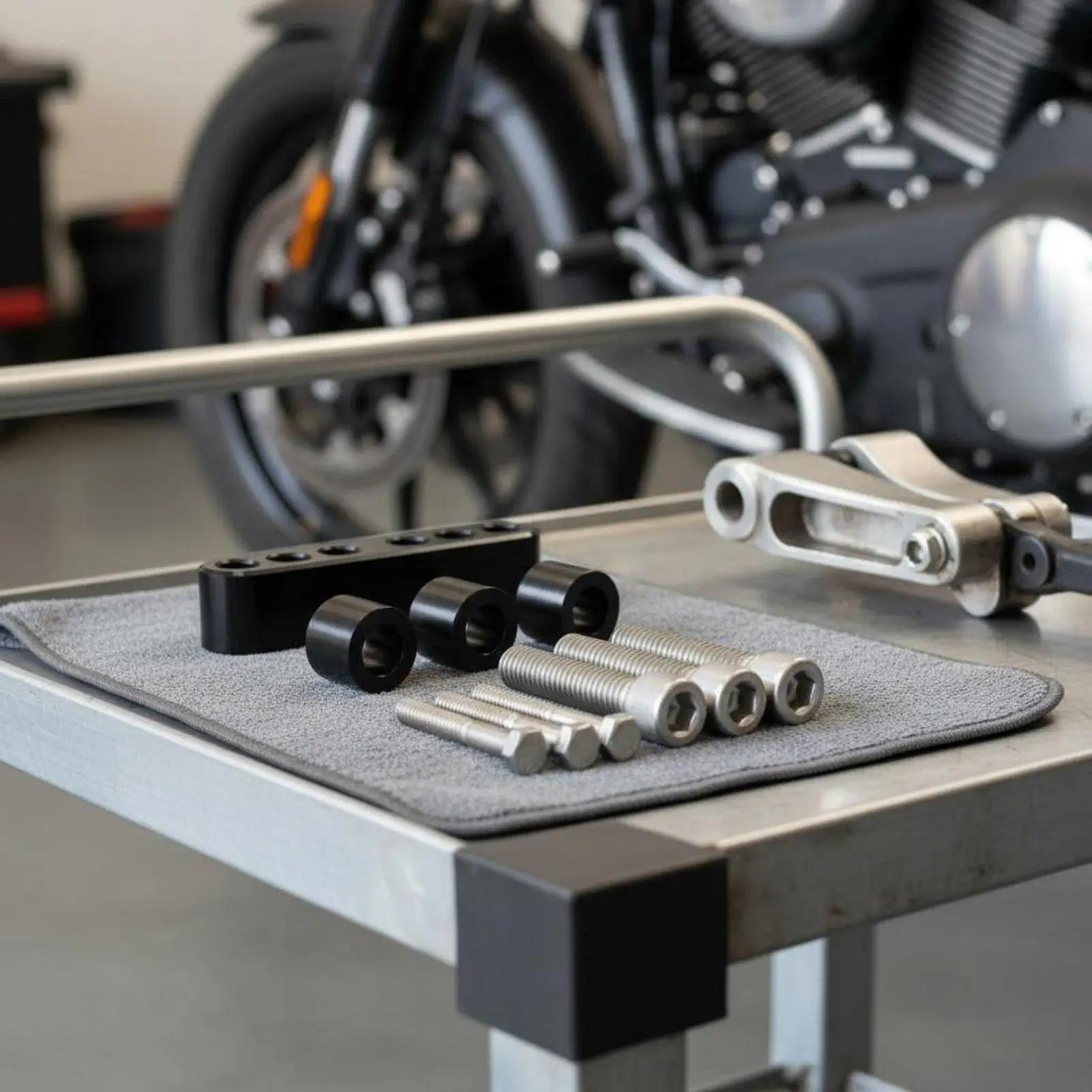 Motorcycle Footrest Floorboard Extension Durable Aluminum Alloy Spacer Kit for Long Ride Comfort for 92-08