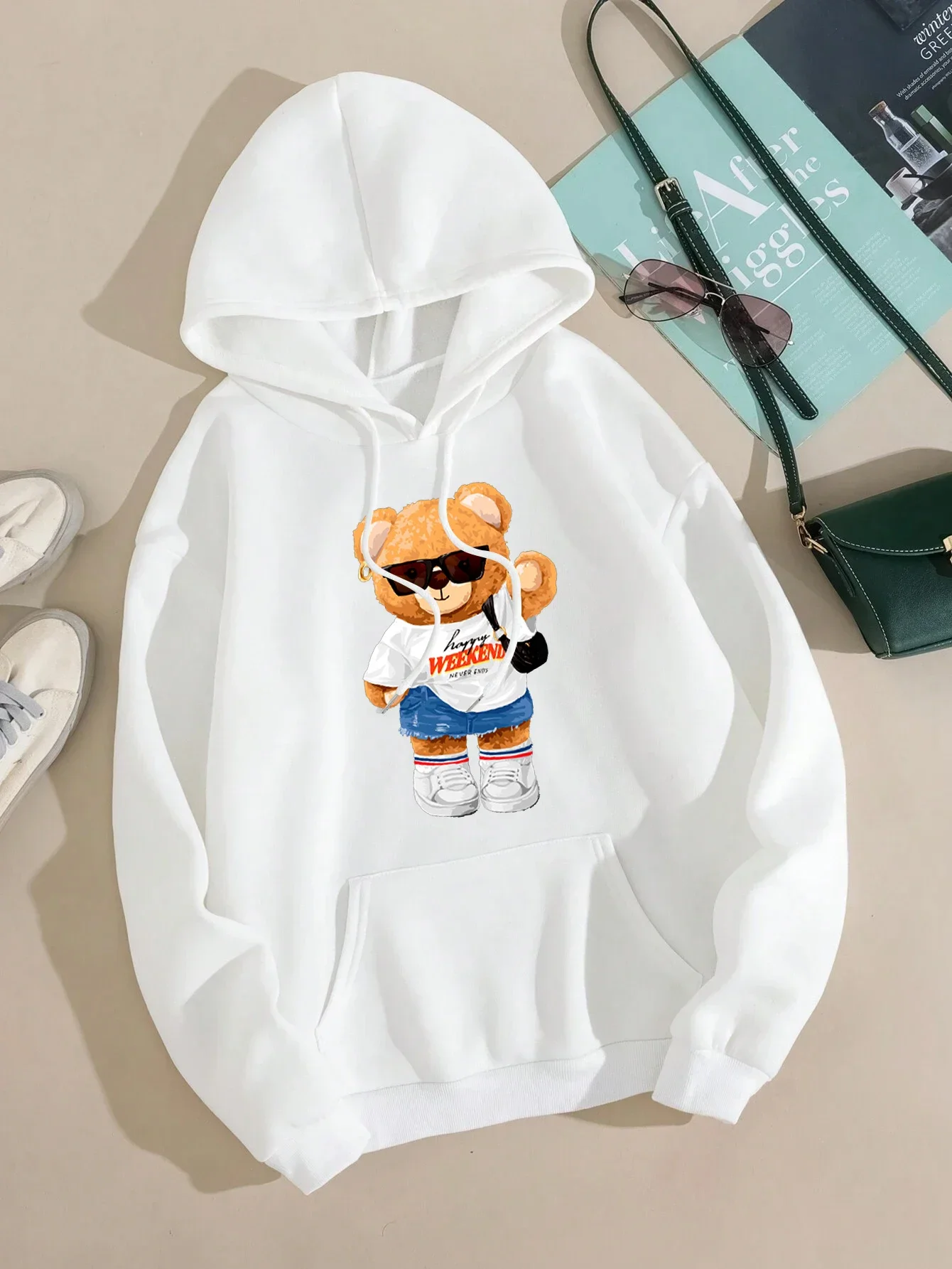 A Young Teddy Bear Girl Full of Vitality Cute Hoodie Women\'s Street Wool Hoodie Loose Sweatshirt Hip-hop Women\'s Top