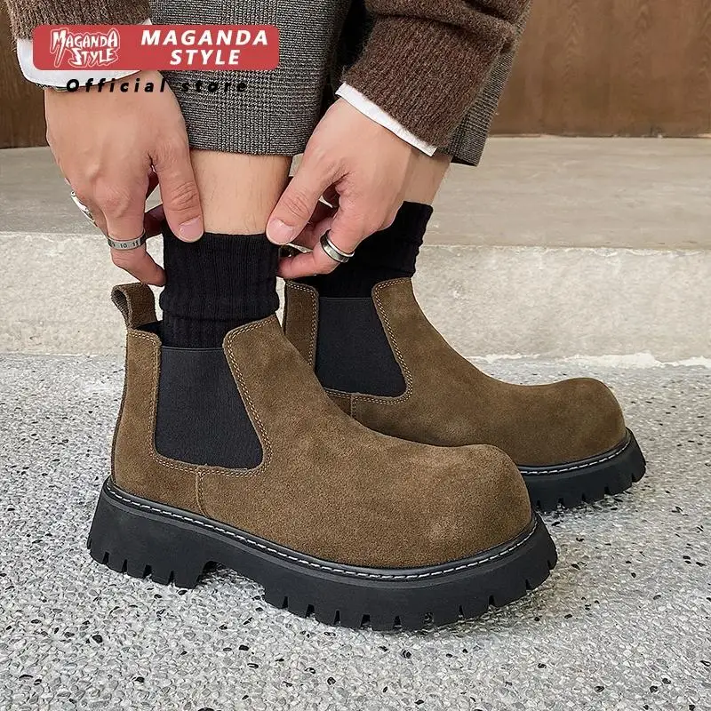 

Autumn and winter warm British style Chelsea boots men's mid top thick soled high rise short leather boots cowhide suede