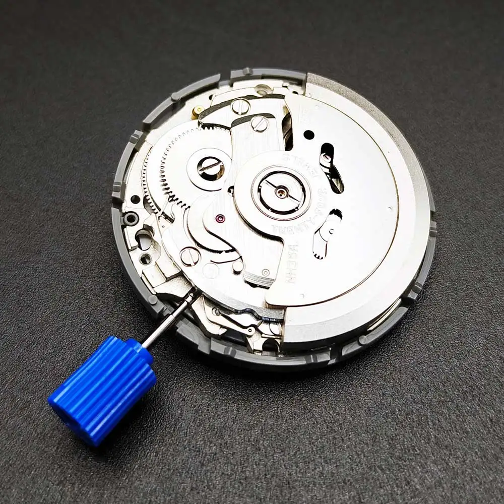 عالية الدقة العلامة التجارية اليابانية الجديدة TMI 4R35 NH35 أجزاء ساعة يد تعمل بالحركة حركة ميكانيكية أوتوماتيكية بالكامل 3 تقويم الساعة