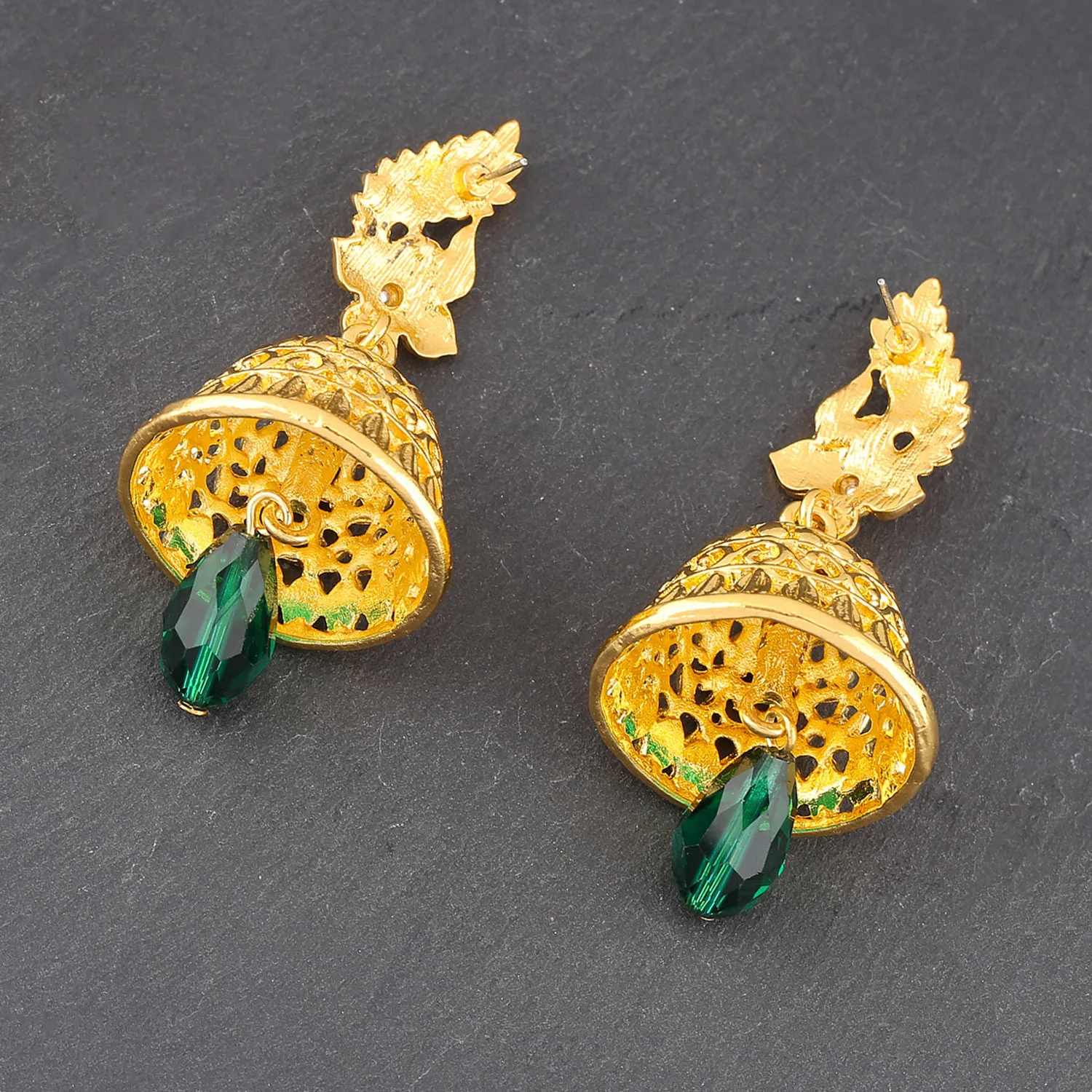 Cross-border jewelry Europe and the United States hot-selling niche design sense alloy earrings jewelry, peacock pendant bell st